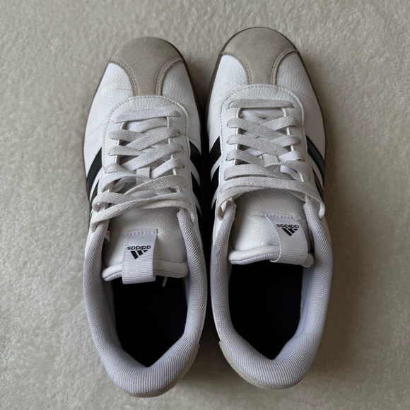 Adidias VL Court 3.0 Sneakers - Picture 6 of 8